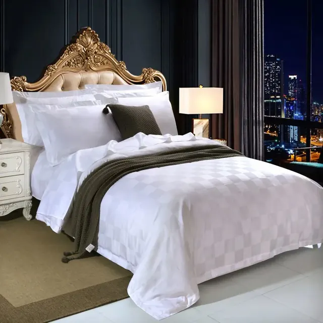 Popular Design Cotton White Jacquard Oeko Bedding Set by FNH